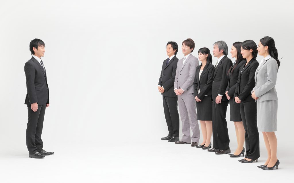 情報共有からの排除